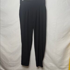 Valiant activerwear cutout leg black pleated pull on cropped pants sz S